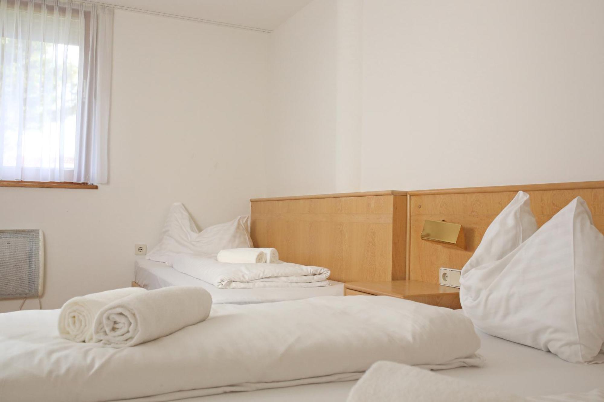 Self-Check In Apartmenthotel Seeglueck Pörtschach am Wörthersee Extérieur photo