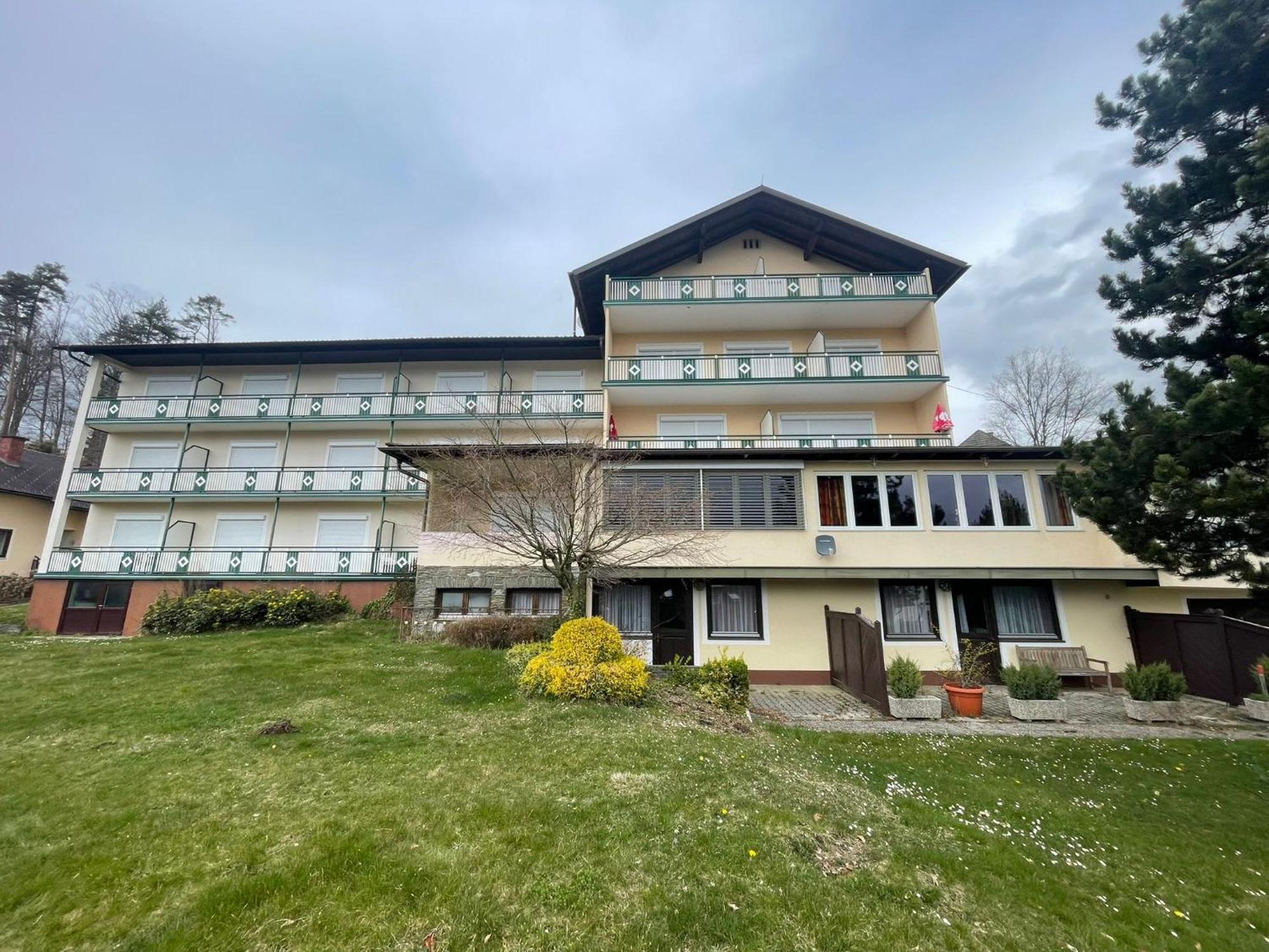 Self-Check In Apartmenthotel Seeglueck Pörtschach am Wörthersee Extérieur photo